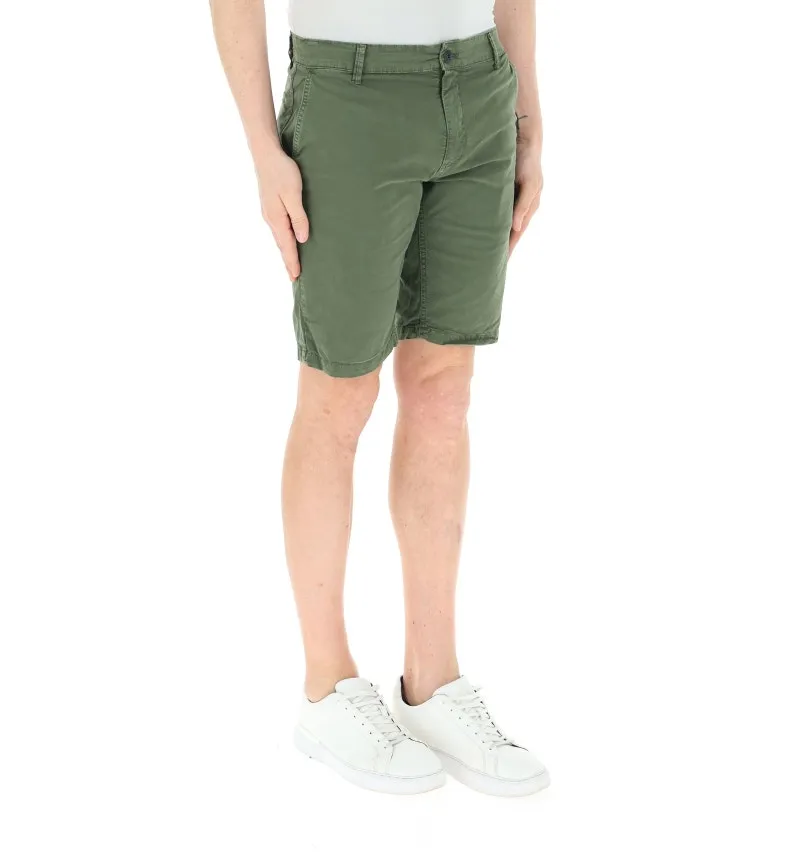 Bermuda chino
