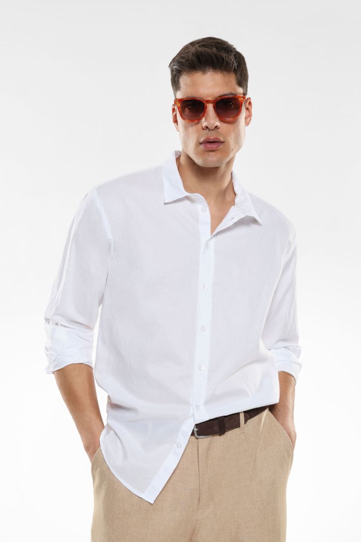 Camicia in puro cotone con colletto classico