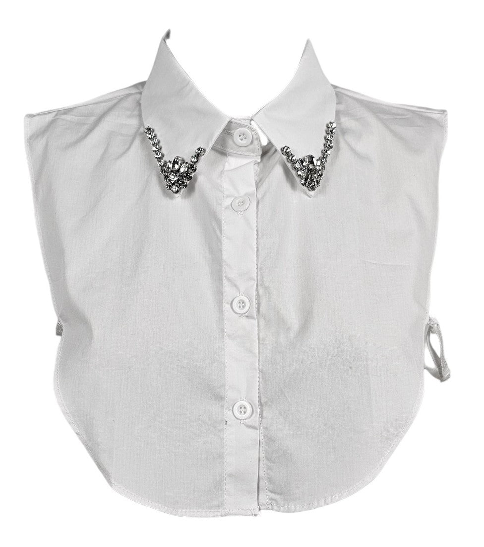Camicia smanicata, pettorina con pietre trasparenti