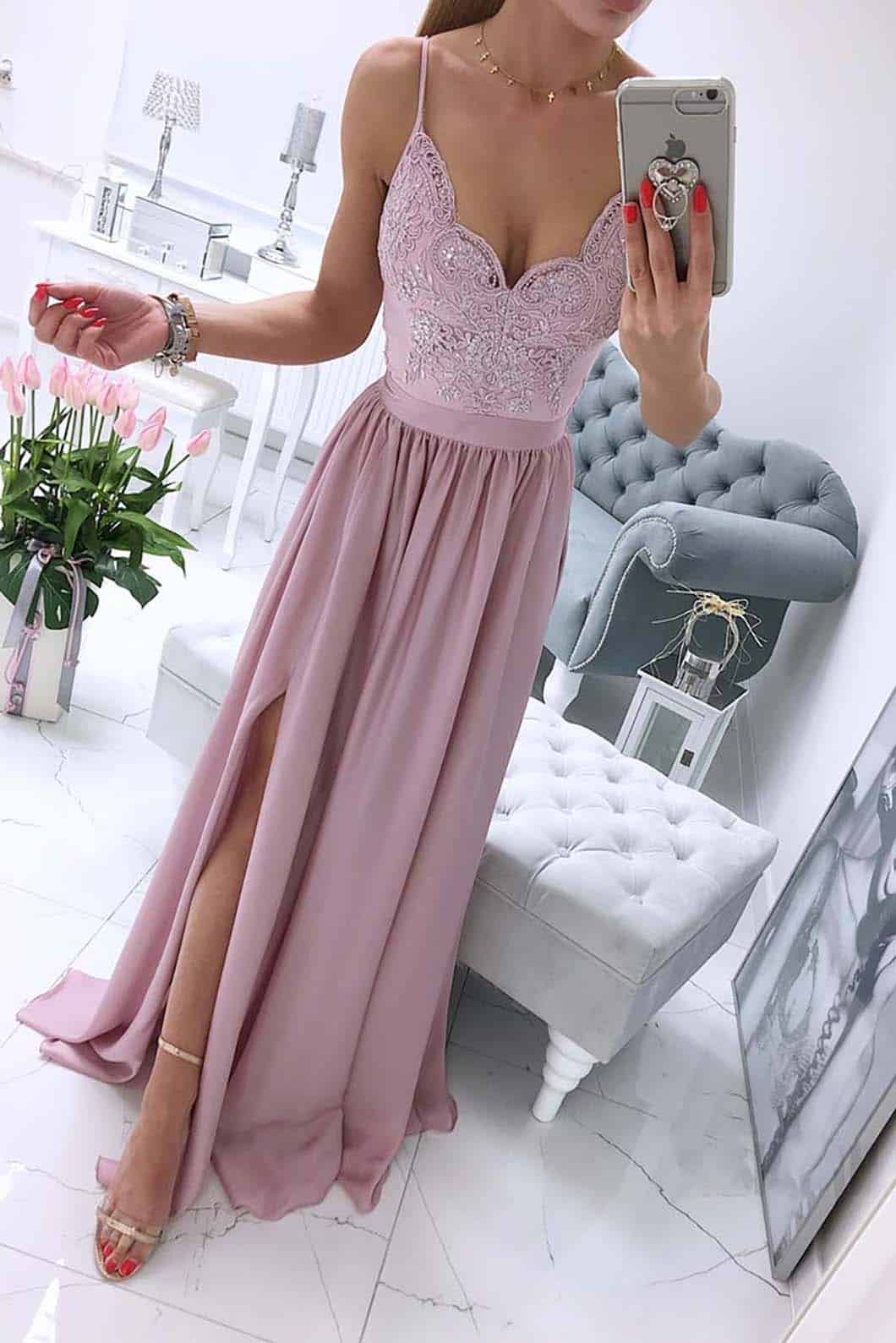 Elegante abito da cerimonia con gonna in raso e corpino ricamato (rosa cipria)