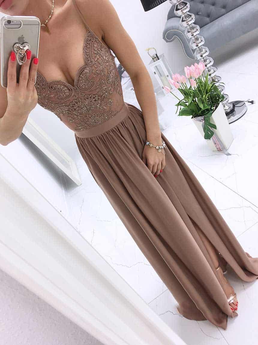 Elegante abito da cerimonia in leggero raso tipo seta