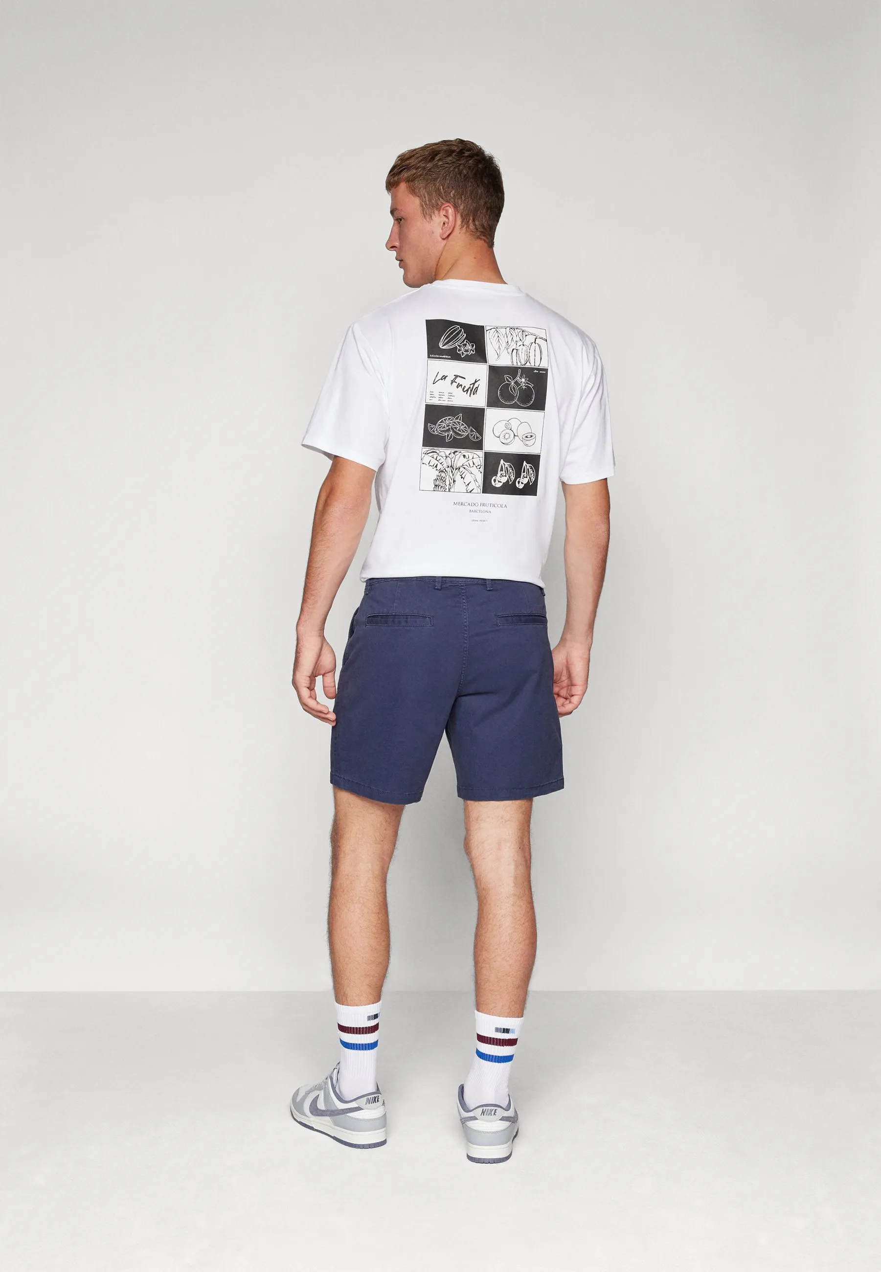ESSENTIAL - Shorts