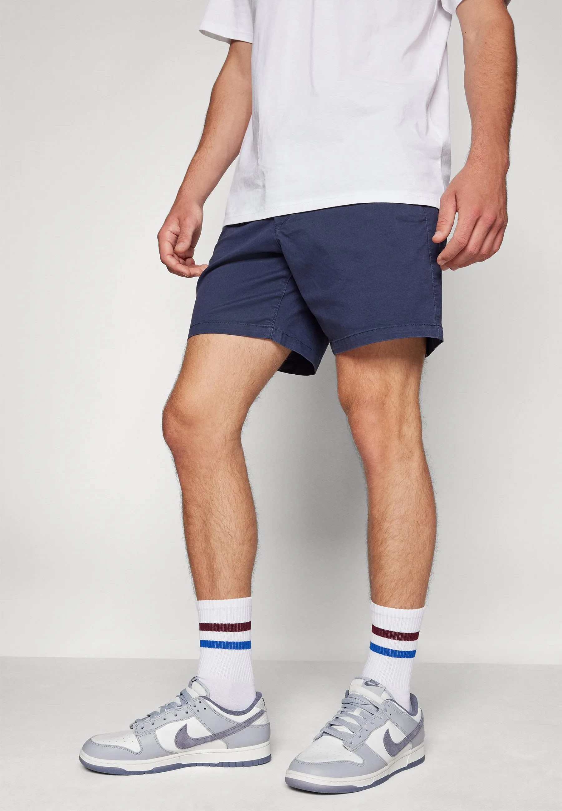 ESSENTIAL - Shorts