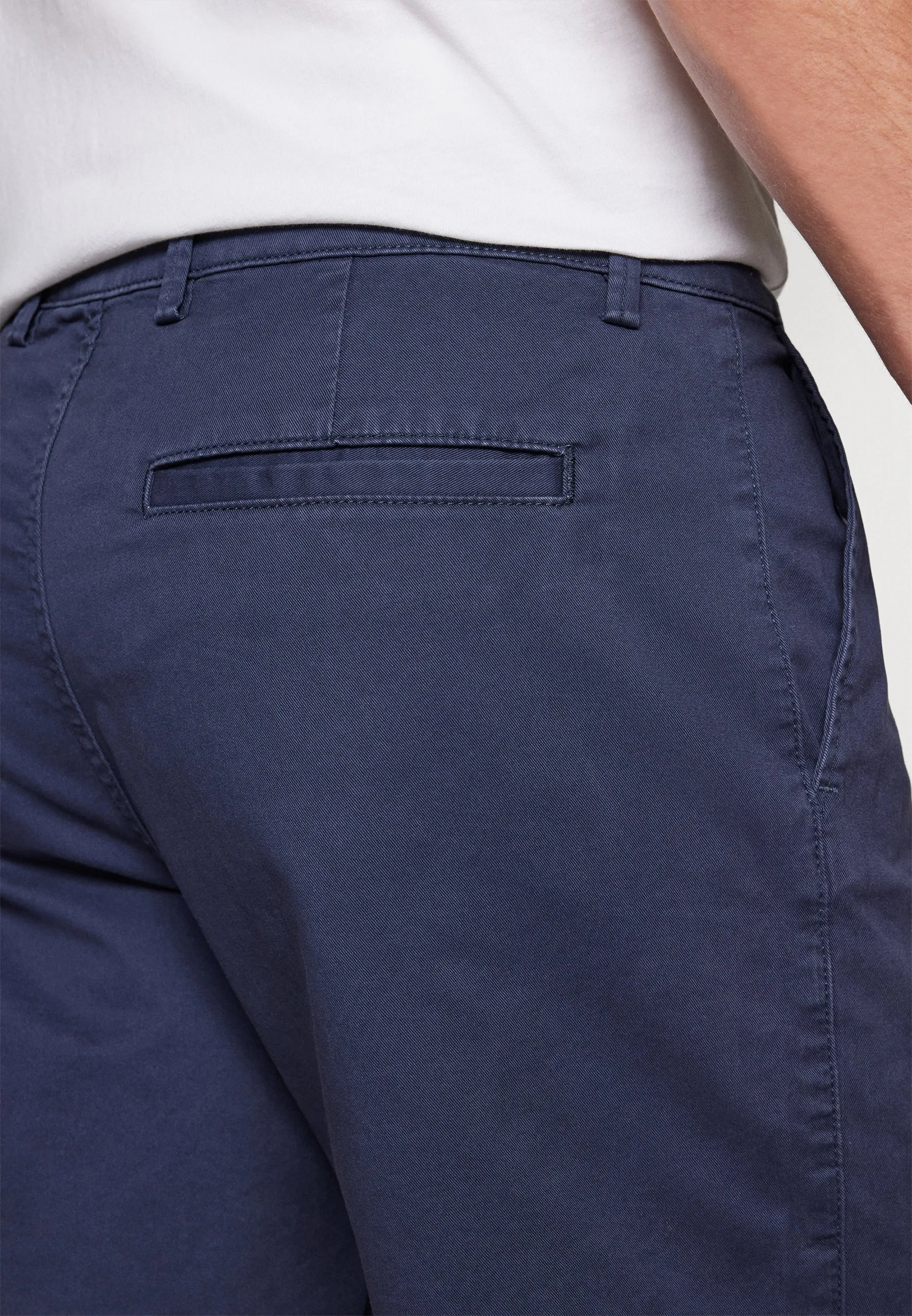ESSENTIAL - Shorts