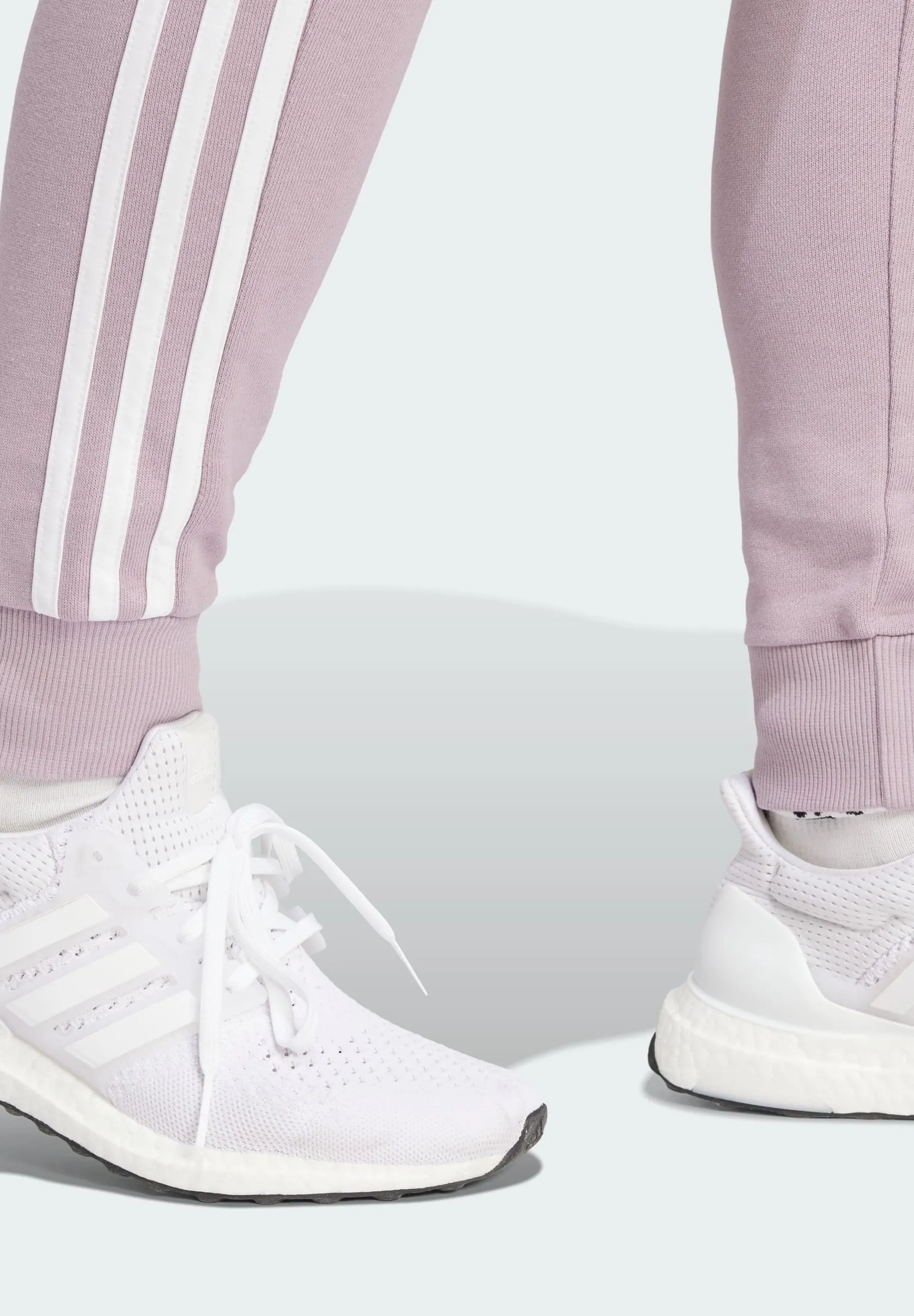 ESSENTIALS 3-STRIPES FRENCH TERRY CUFFED - Pantaloni sportivi