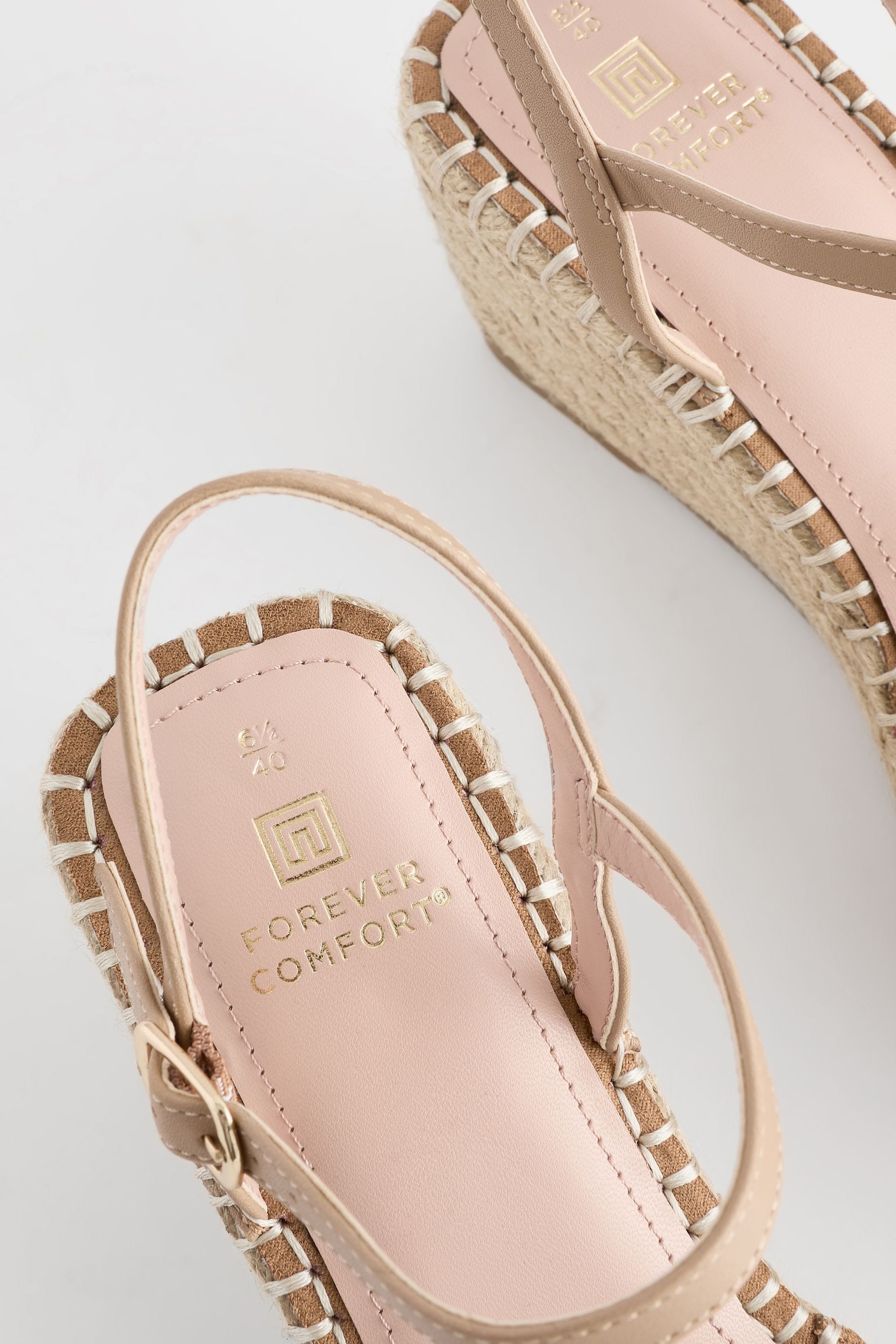 Forever Comfort® - Zeppe stile espadrillas con perline e punta quadrata