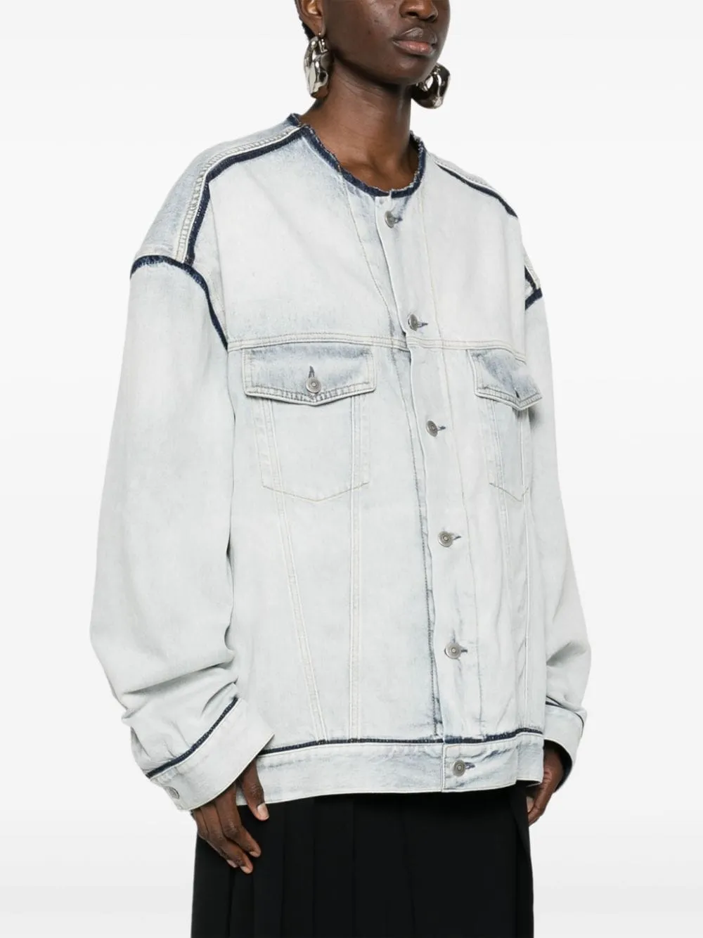 Giacca denim con dettagli a contrasto