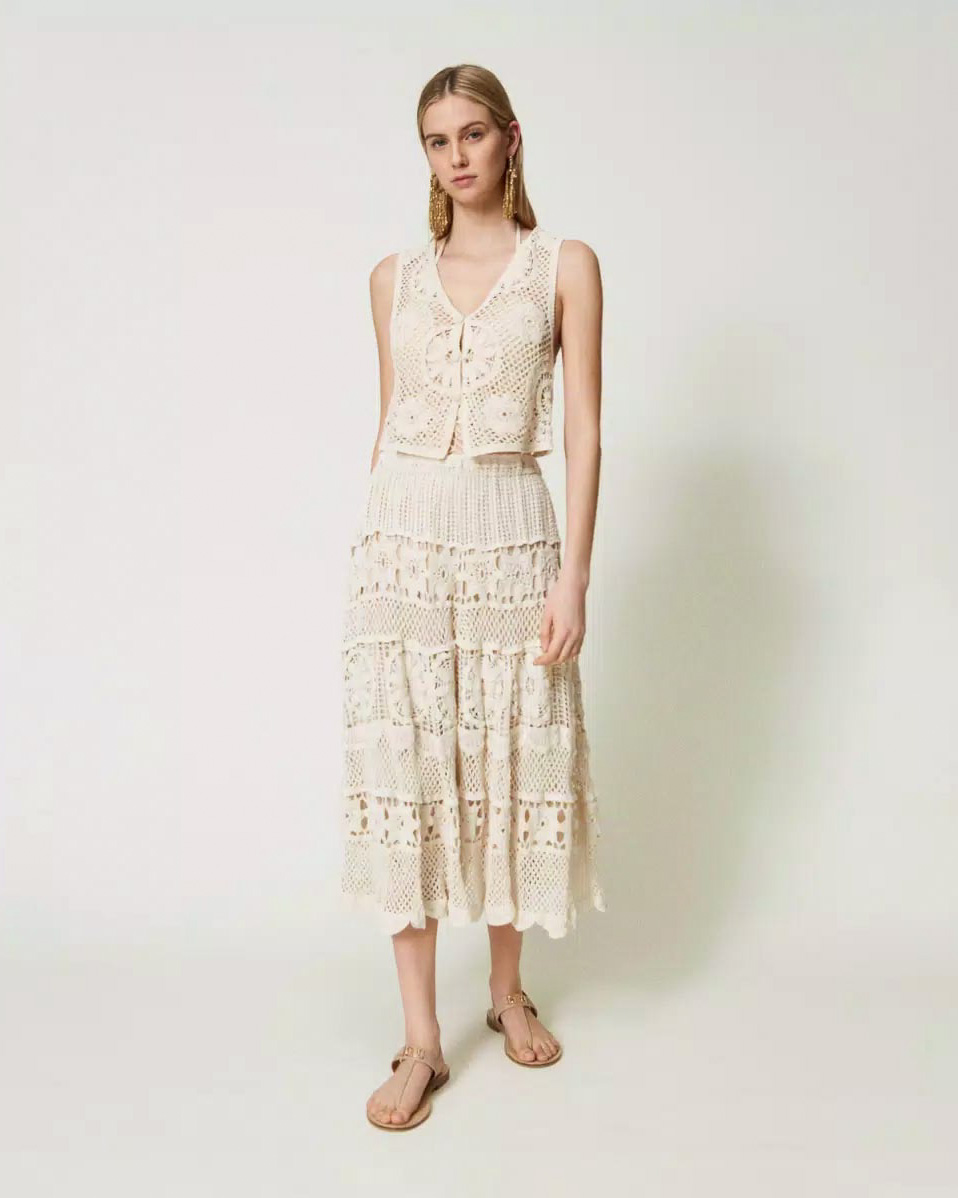 Gonna midi beige in crochet di cotone a motivo rosoni