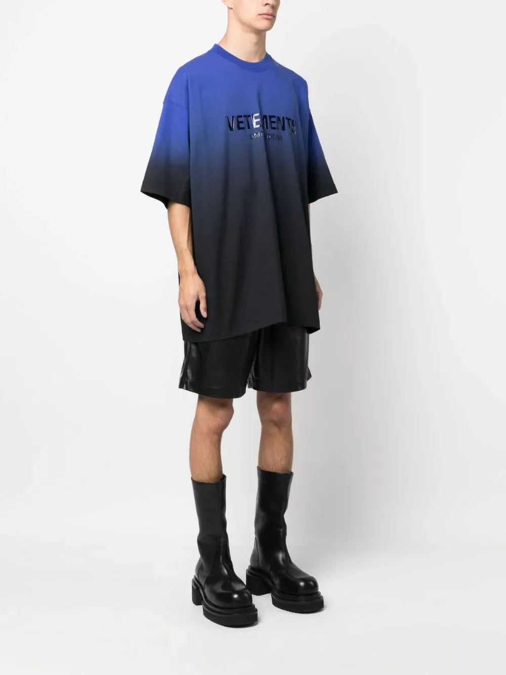 Gradient logo limited edition t-shirt