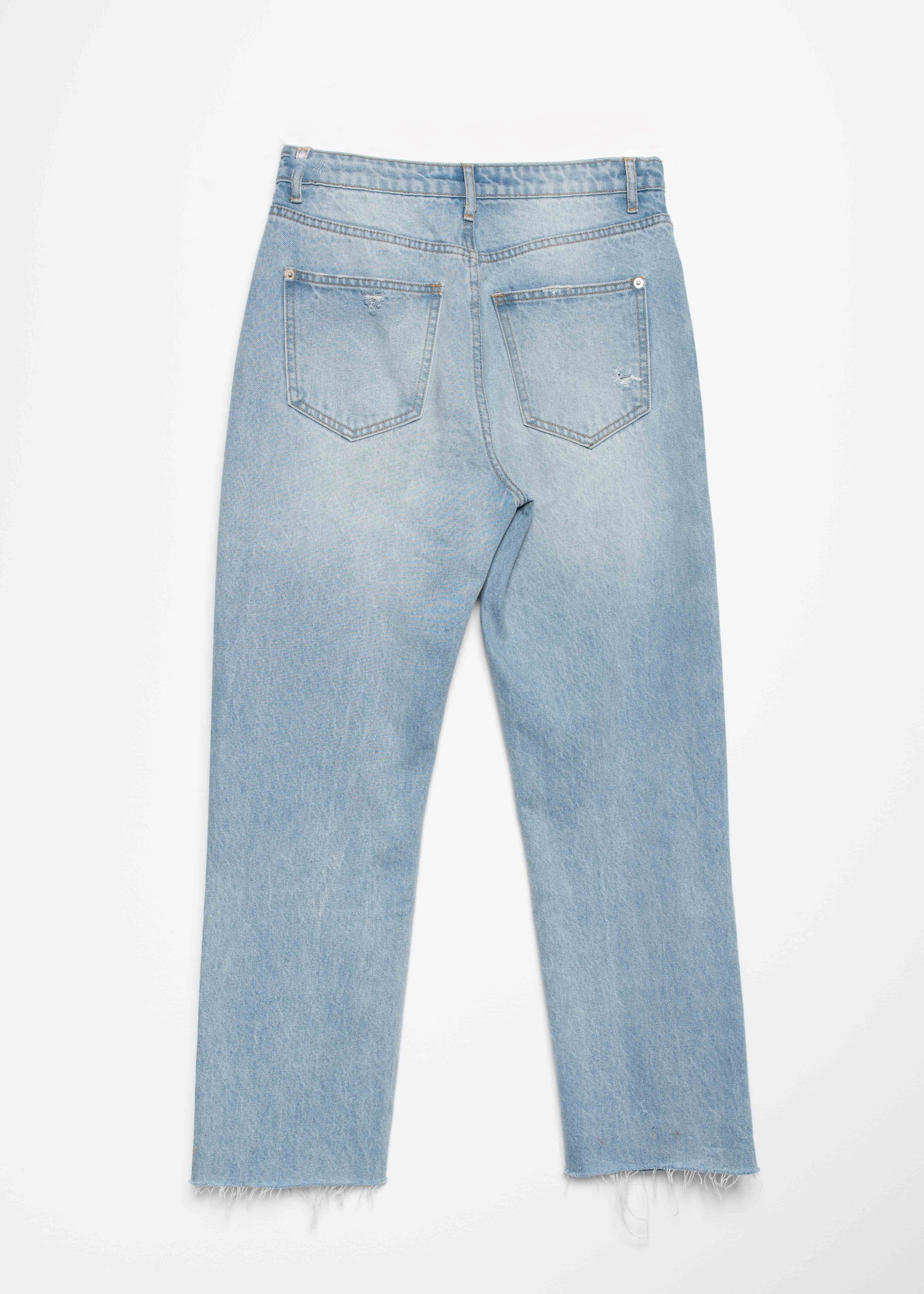 Jeans straight rotos