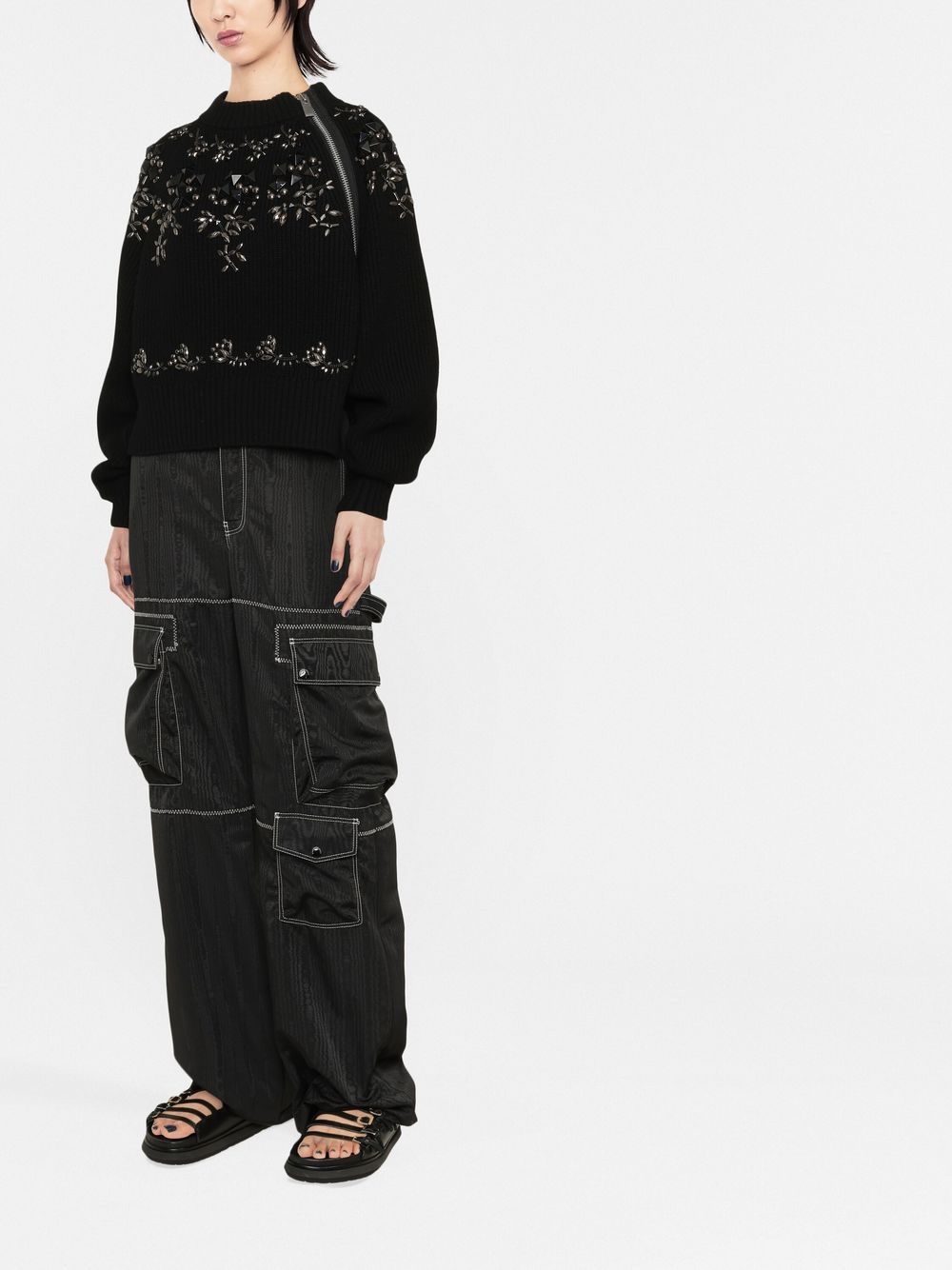 maglione con ricamo
