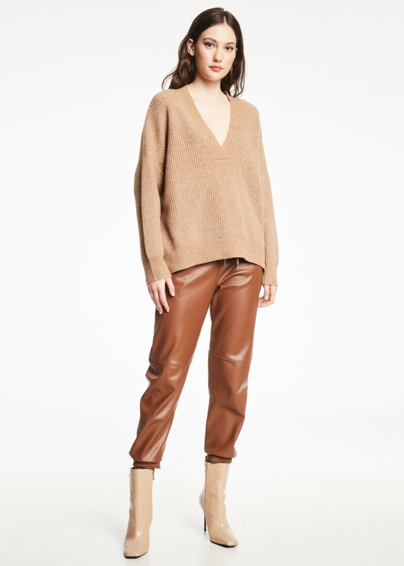 Maglione con scollo a V