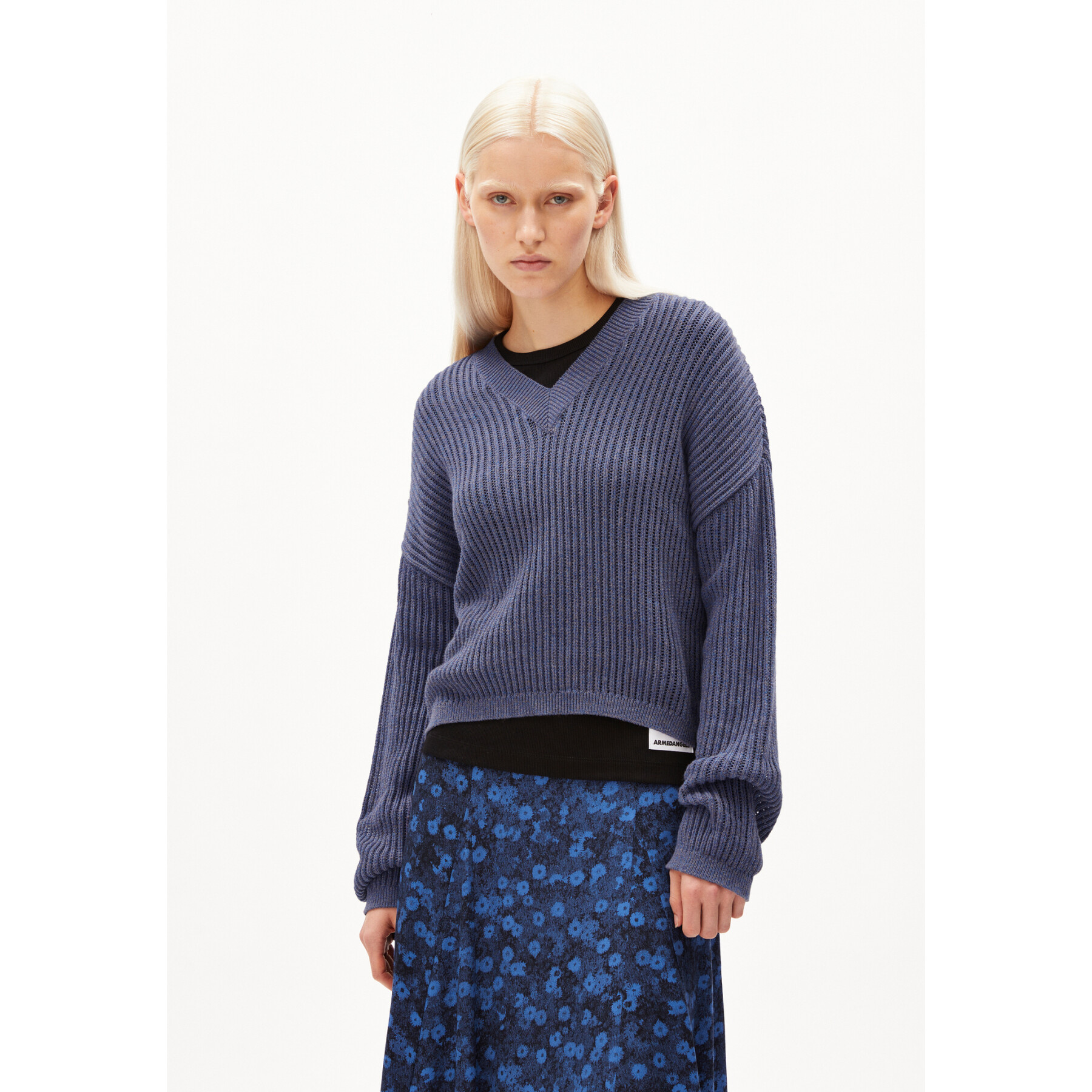 Maglione da donna ARMEDANGELS Simonaas