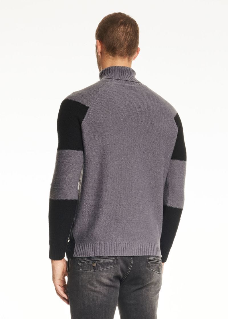 Maglione dolcevita con maniche raglan
