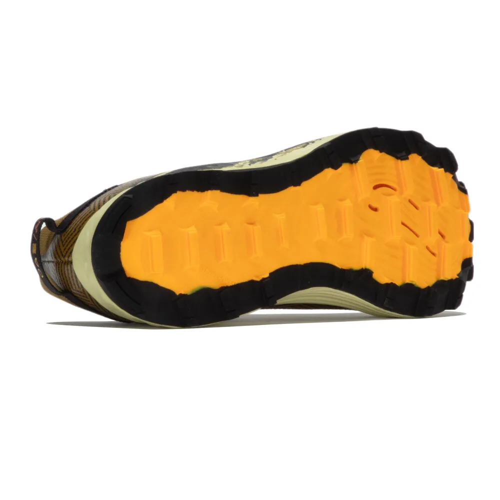 New Balance FuelCell Summit Unknown v4 Scarpe da trail running - AW23