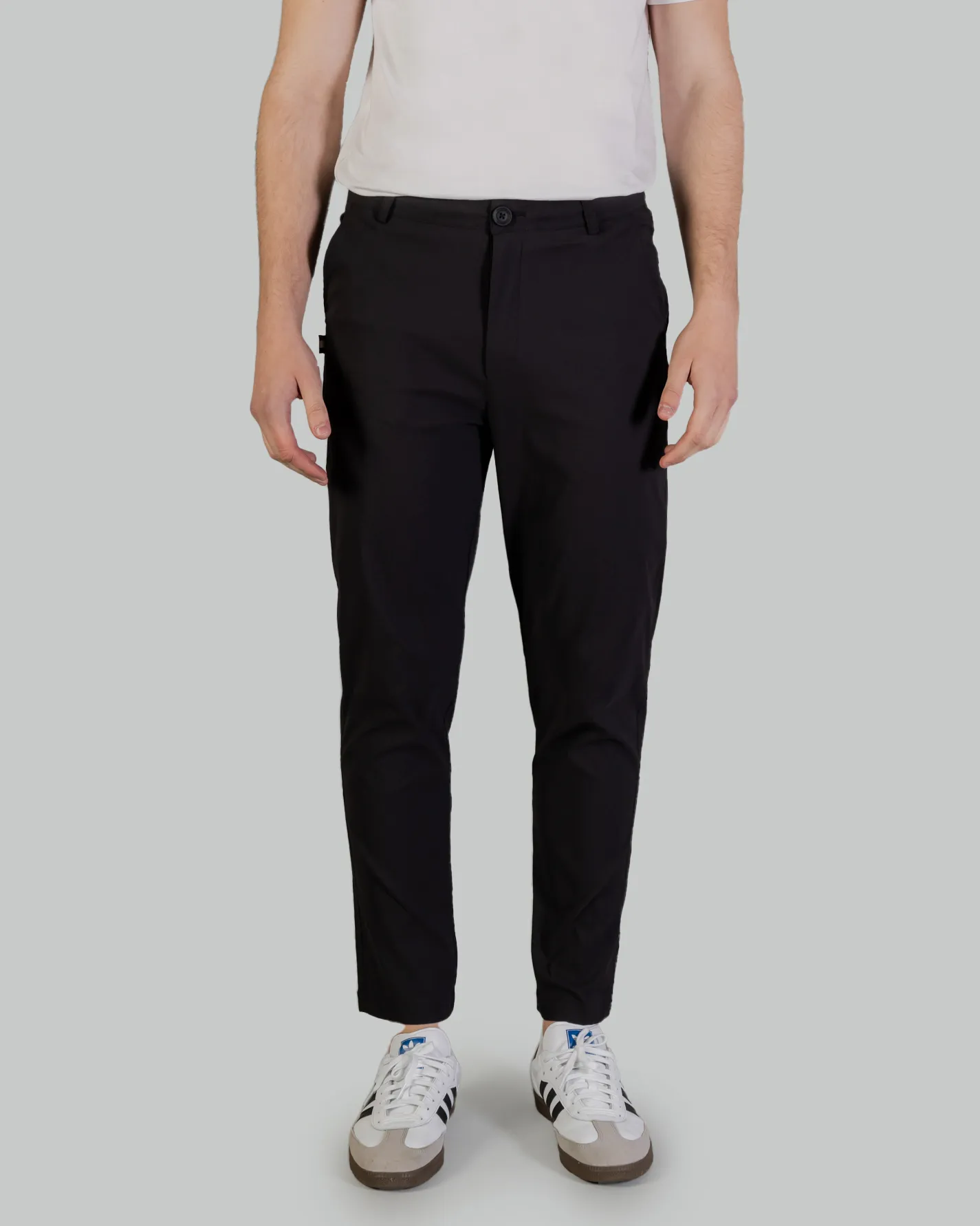 Pantaloni Aquascutum ACTIVE CHINO PANT Nero