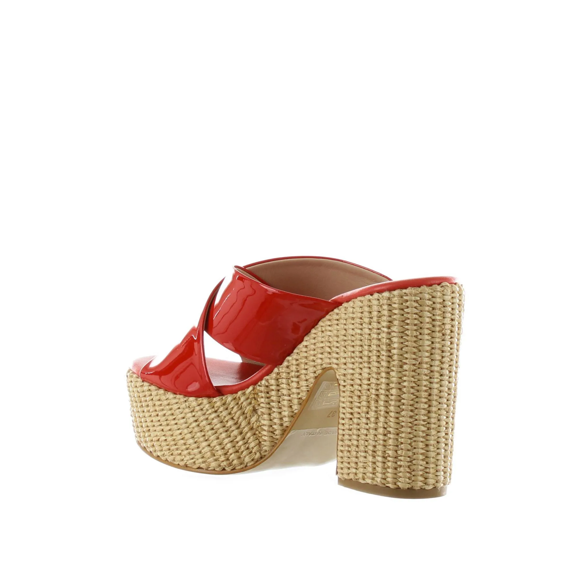 Sabot platform in vernice con tacco in raffia