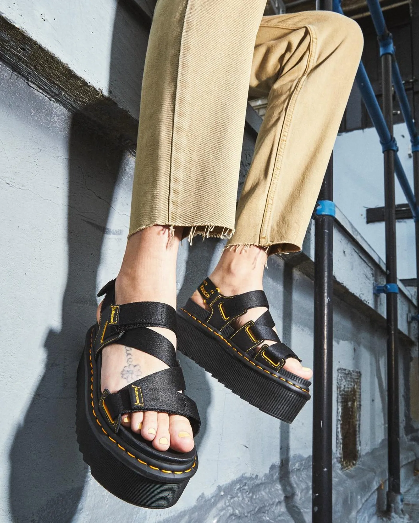 Sandalo platform Kimber Webbing Hydro nero