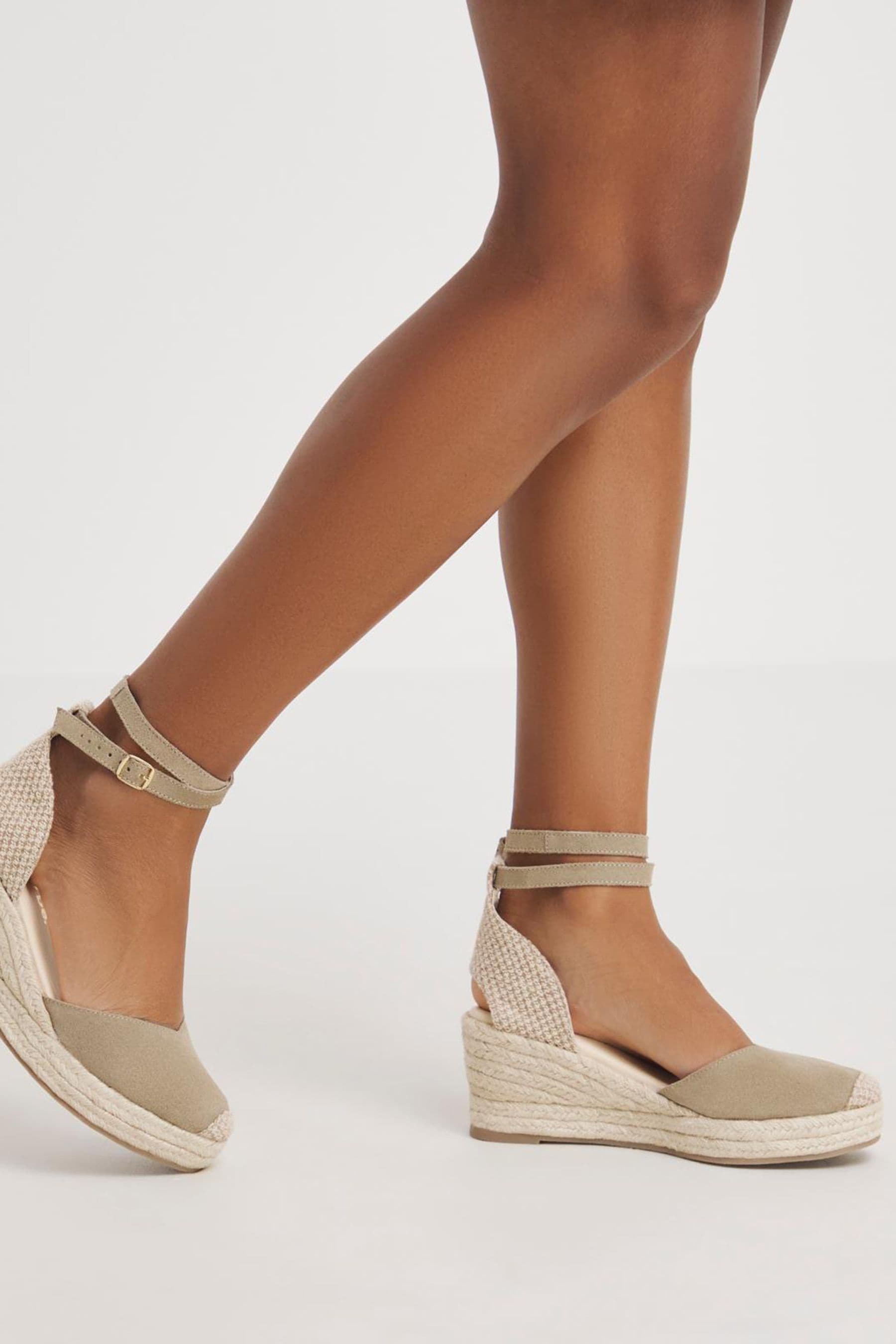 Simply Be - Espadrillas Vestibilità ampia classiche a punta chiusa con laccetti alla caviglia