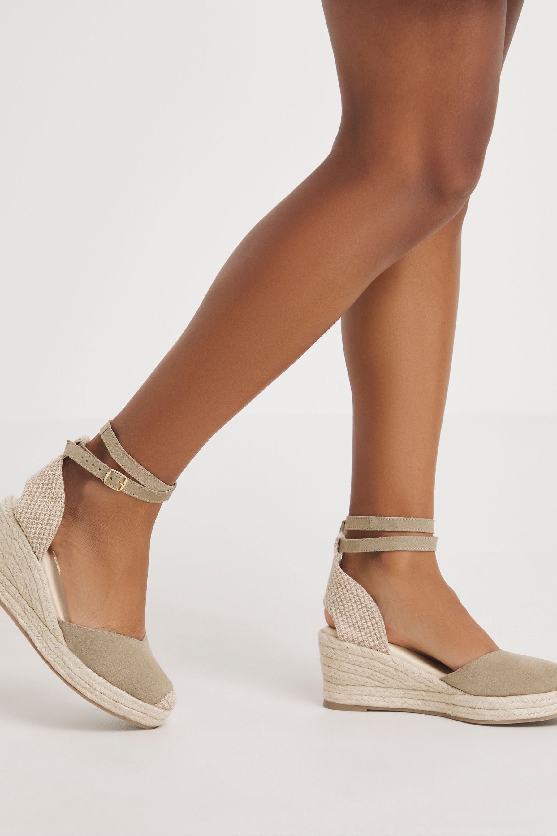 Simply Be Vestibilità ampia - Espadrillas classiche a punta chiusa allacciate alla caviglia