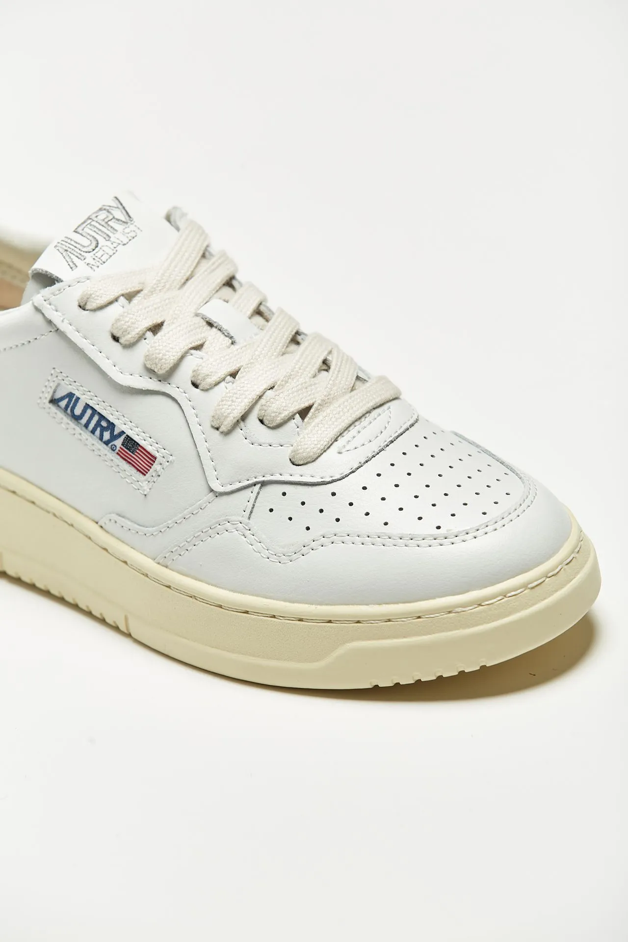Sneakers MEDALIST LOW-AULW-LL62 