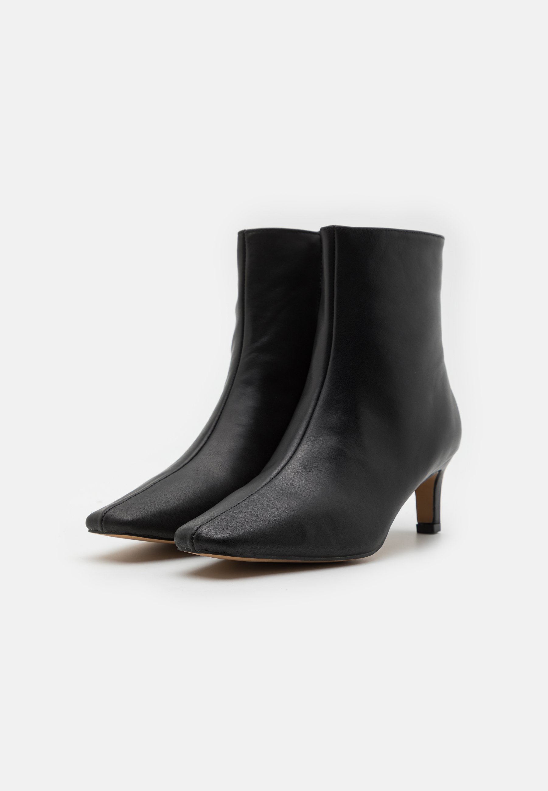 STILETTO BOOTS - Stivaletti