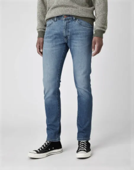 Wrangler Bryson 813 W14X-CS-30M Mid Indigo